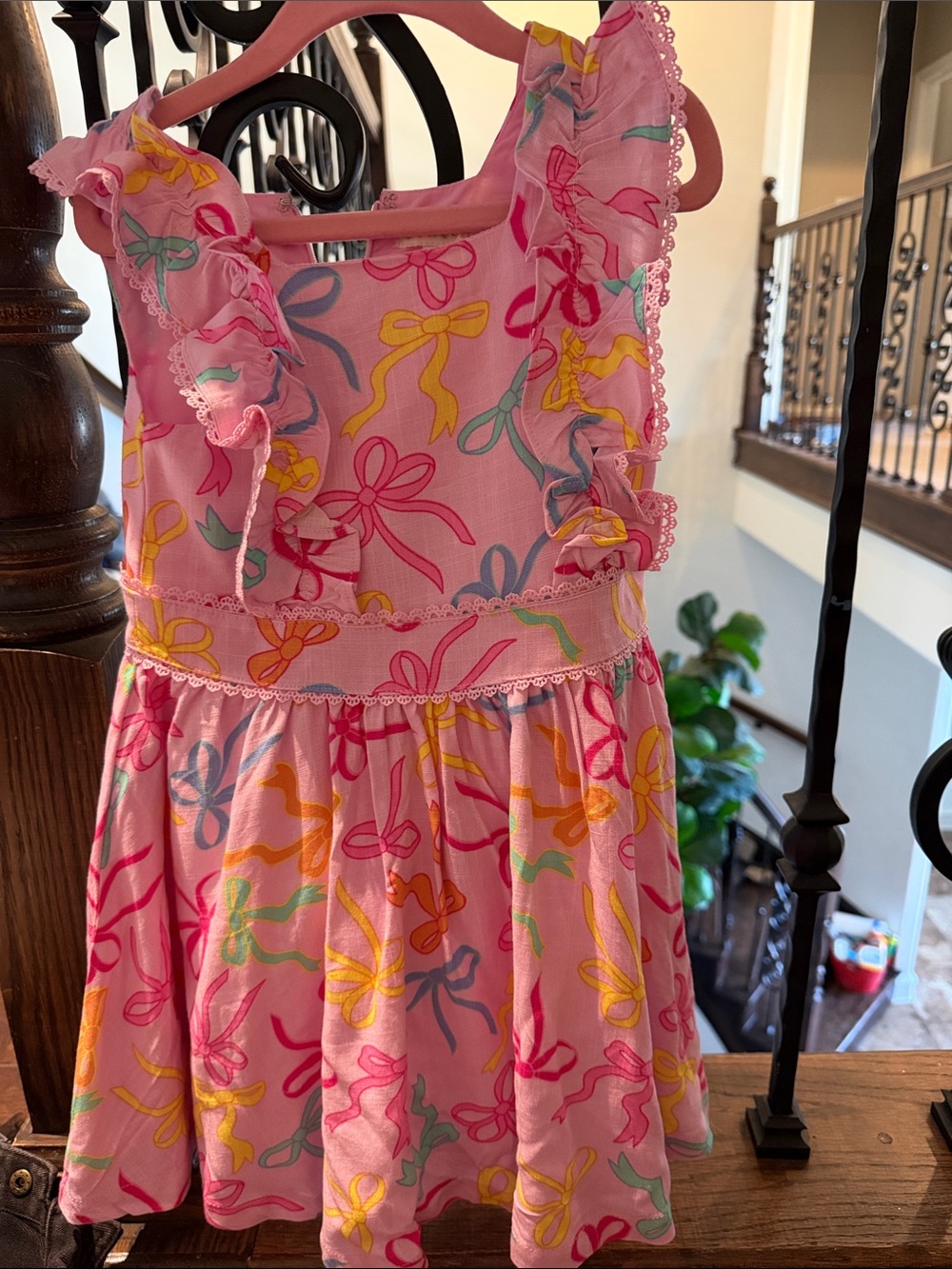 Bow dress